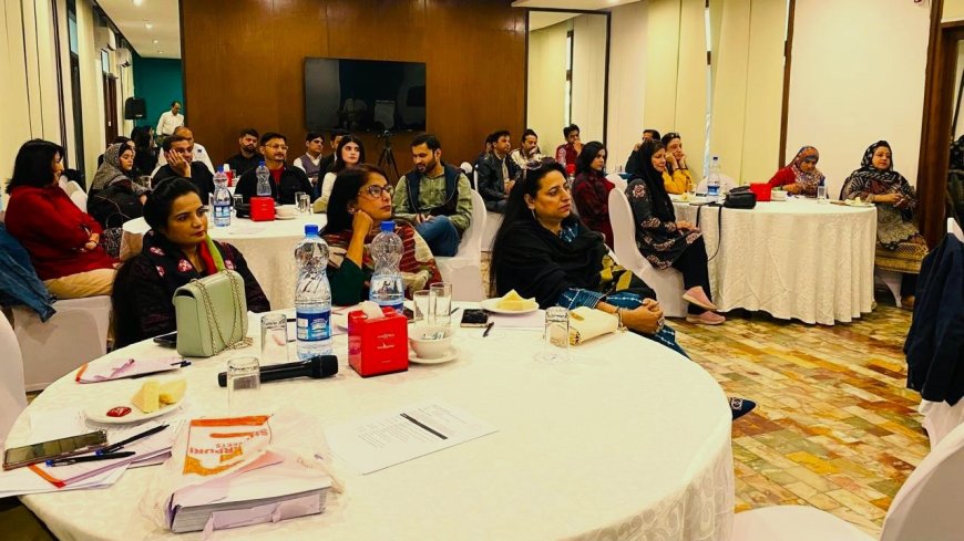 PIPS initiative: Media experts in Karachi call for caution in reporting religious issues